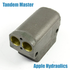 Tandem master 7/8" or 3/4" bore - Sleeved Only